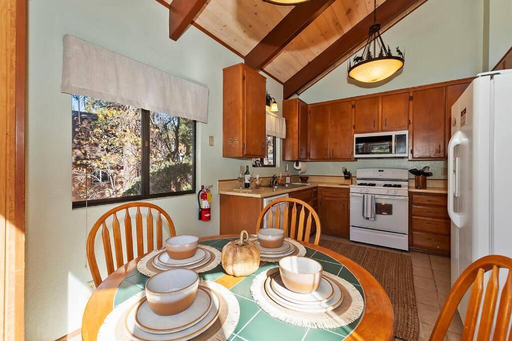 Everwood Serenity Treehouse Ontrail Head/Sledding Villa Big Bear Lake Ngoại thất bức ảnh
